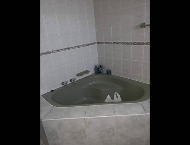 4 BEDROOM HOUSE FOR SALE IN PRETORIA WEST